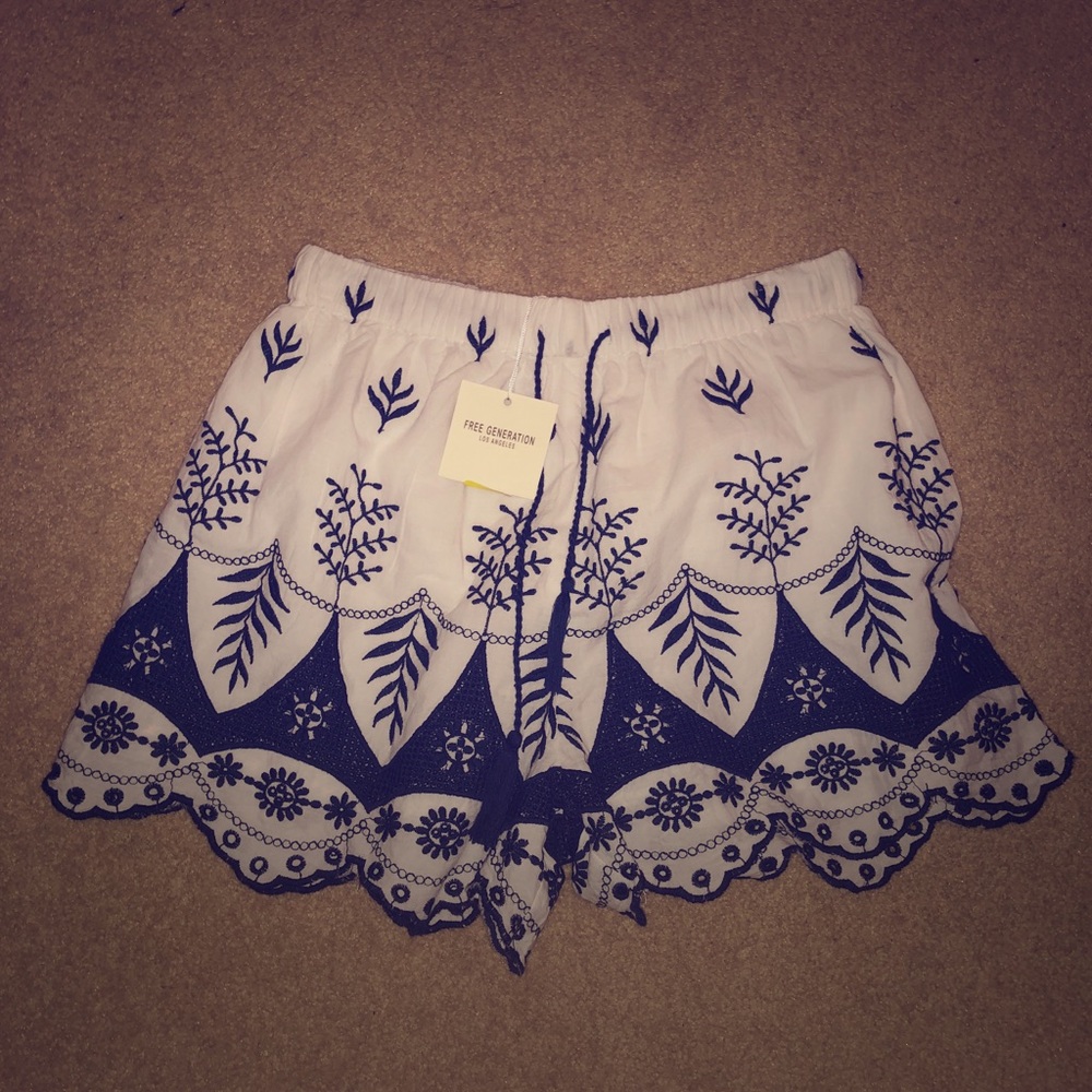 NWT Free Generation Embroidered Shorts